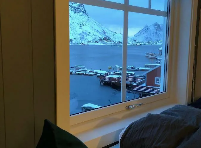 Retro - Cozy With A Fantastic View Casa vacanze Reine