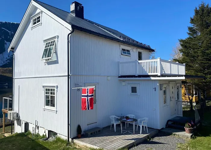 Retro - Cozy With A Fantastic View 펜션 *